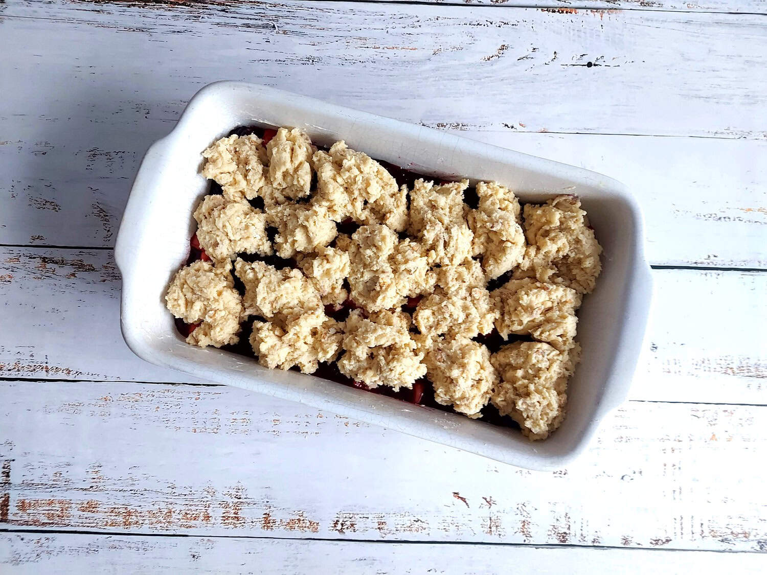 Assembled cobbler with fruits and biscuit topping