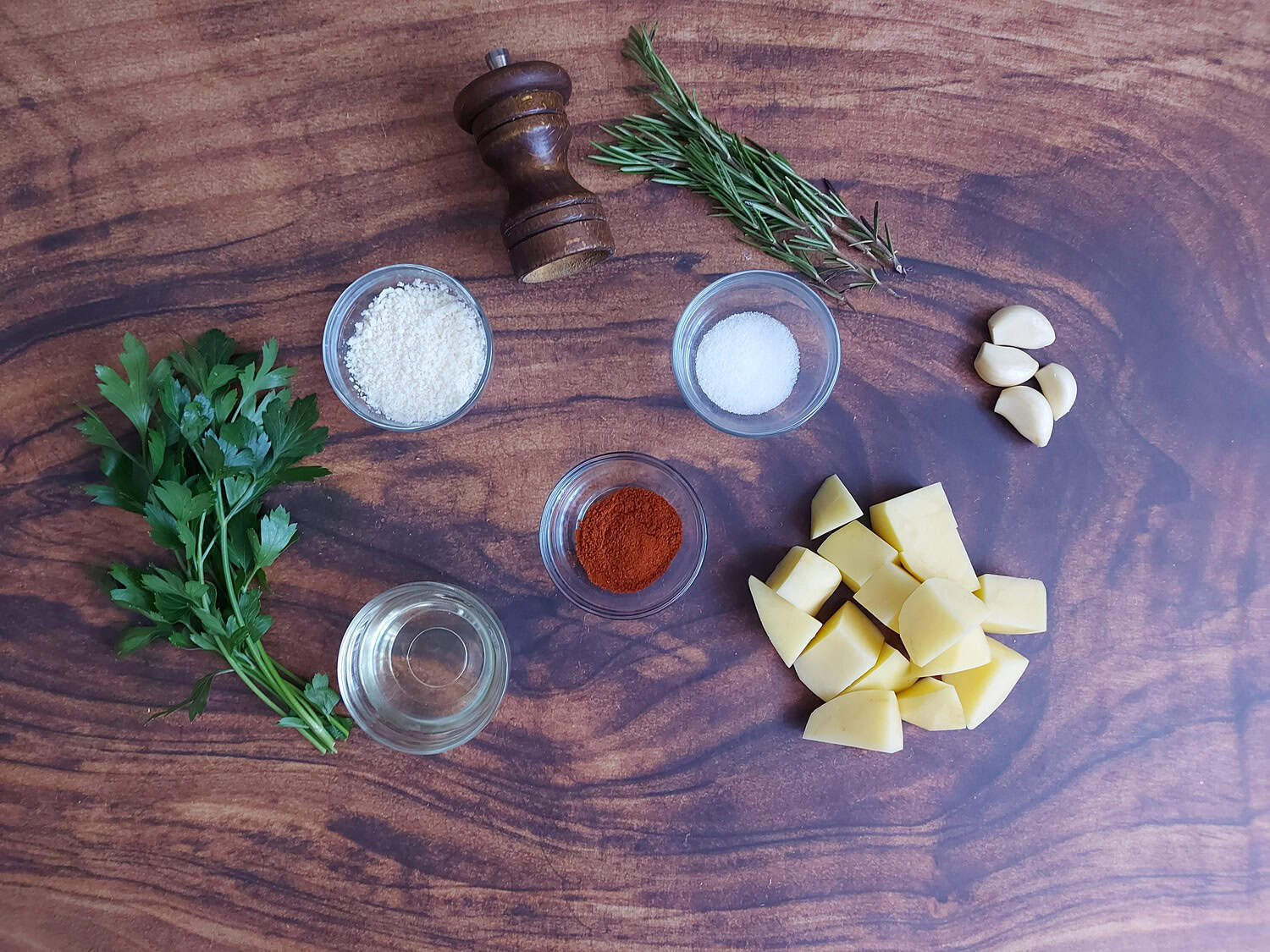 Ingredients for the roast potatoes recipe