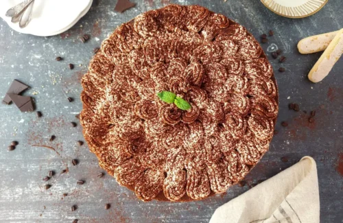 NO BAKE TIRAMISU CHEESECAKE