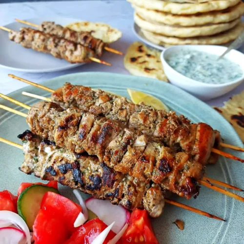 TRADITIONAL GREEK SOUVLAKI